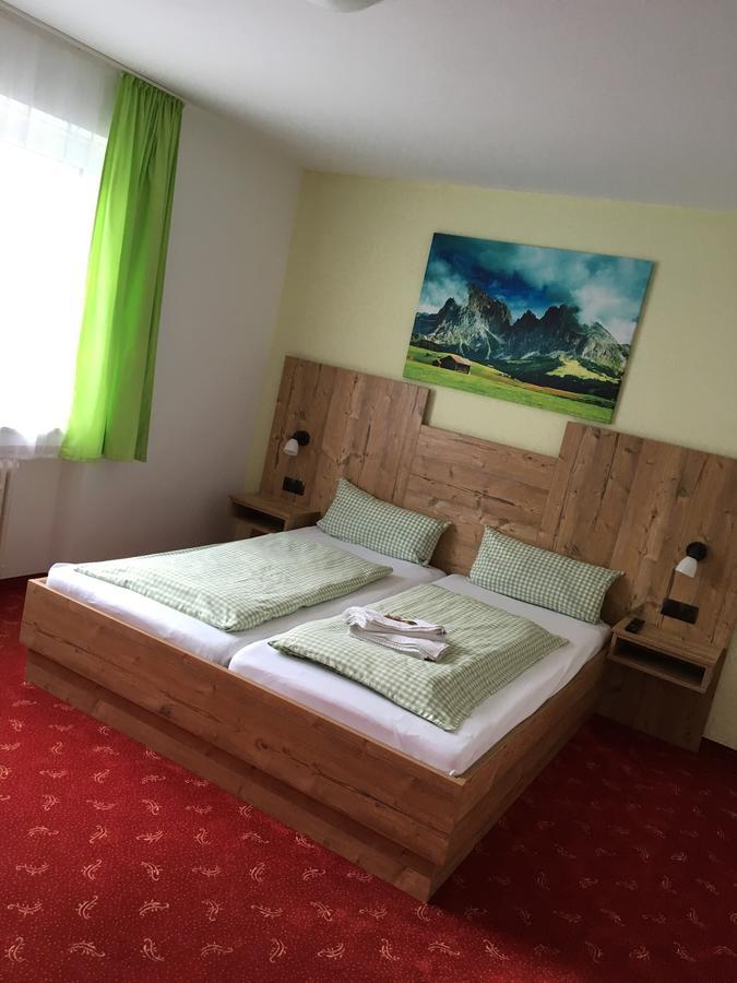 Hotel Pension Schwansee ชวานเกา ภายนอก รูปภาพ
