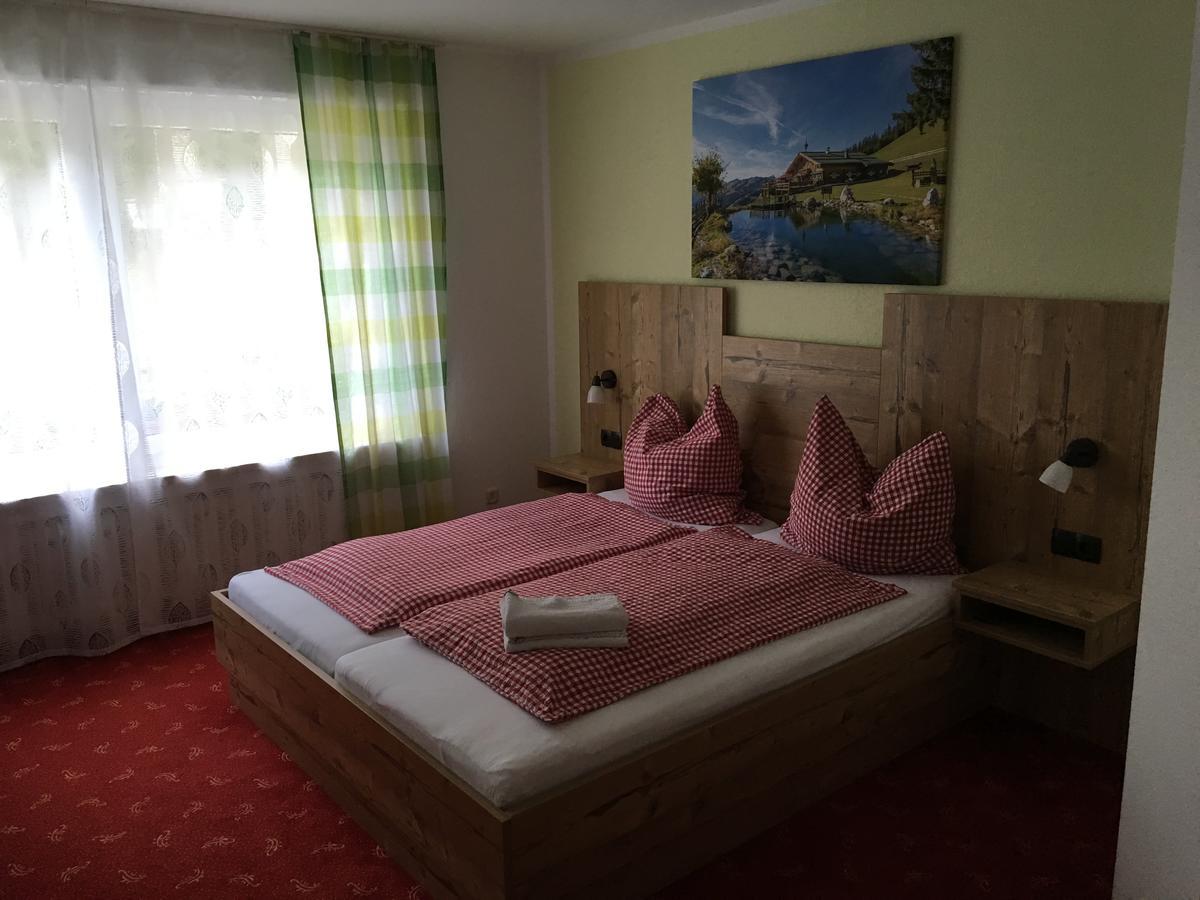 Hotel Pension Schwansee ชวานเกา ภายนอก รูปภาพ