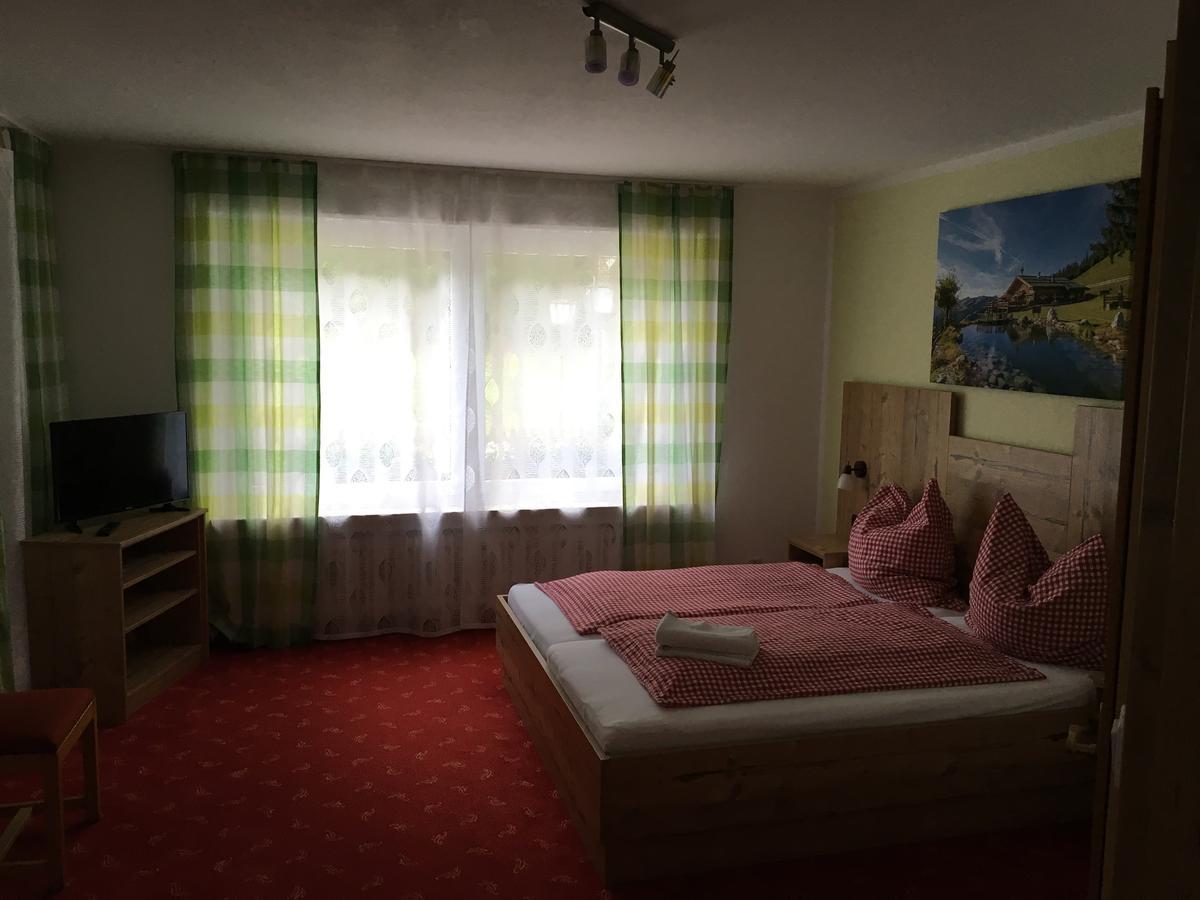 Hotel Pension Schwansee ชวานเกา ภายนอก รูปภาพ