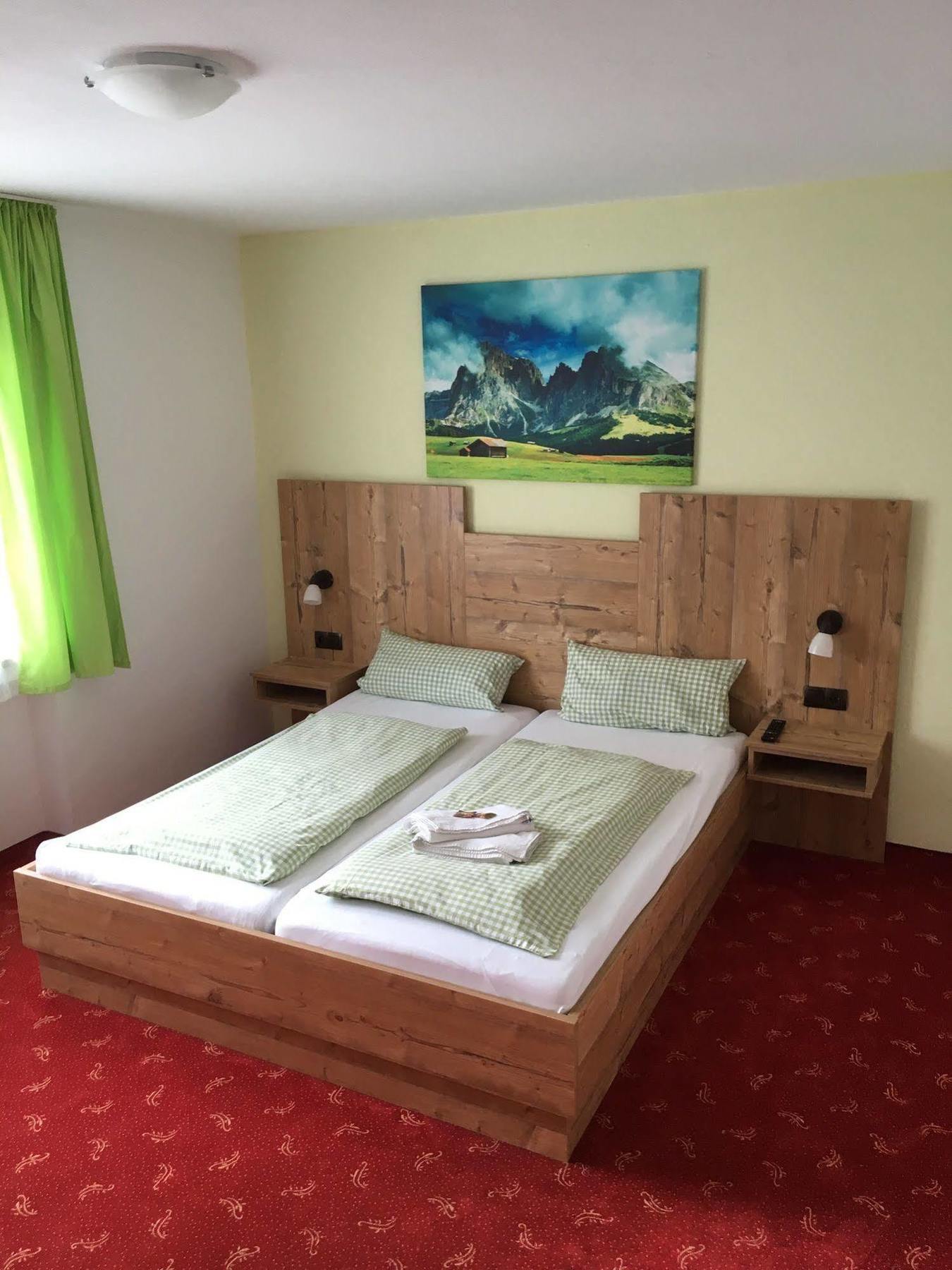 Hotel Pension Schwansee ชวานเกา ภายนอก รูปภาพ