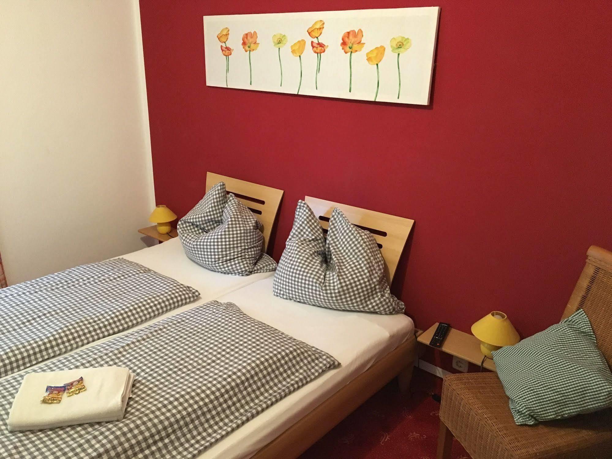 Hotel Pension Schwansee ชวานเกา ภายนอก รูปภาพ