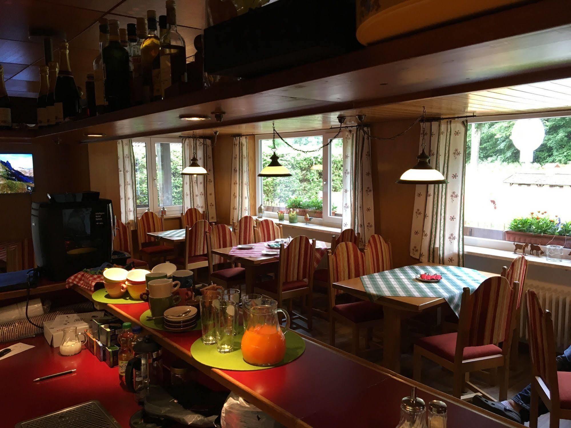 Hotel Pension Schwansee ชวานเกา ภายนอก รูปภาพ