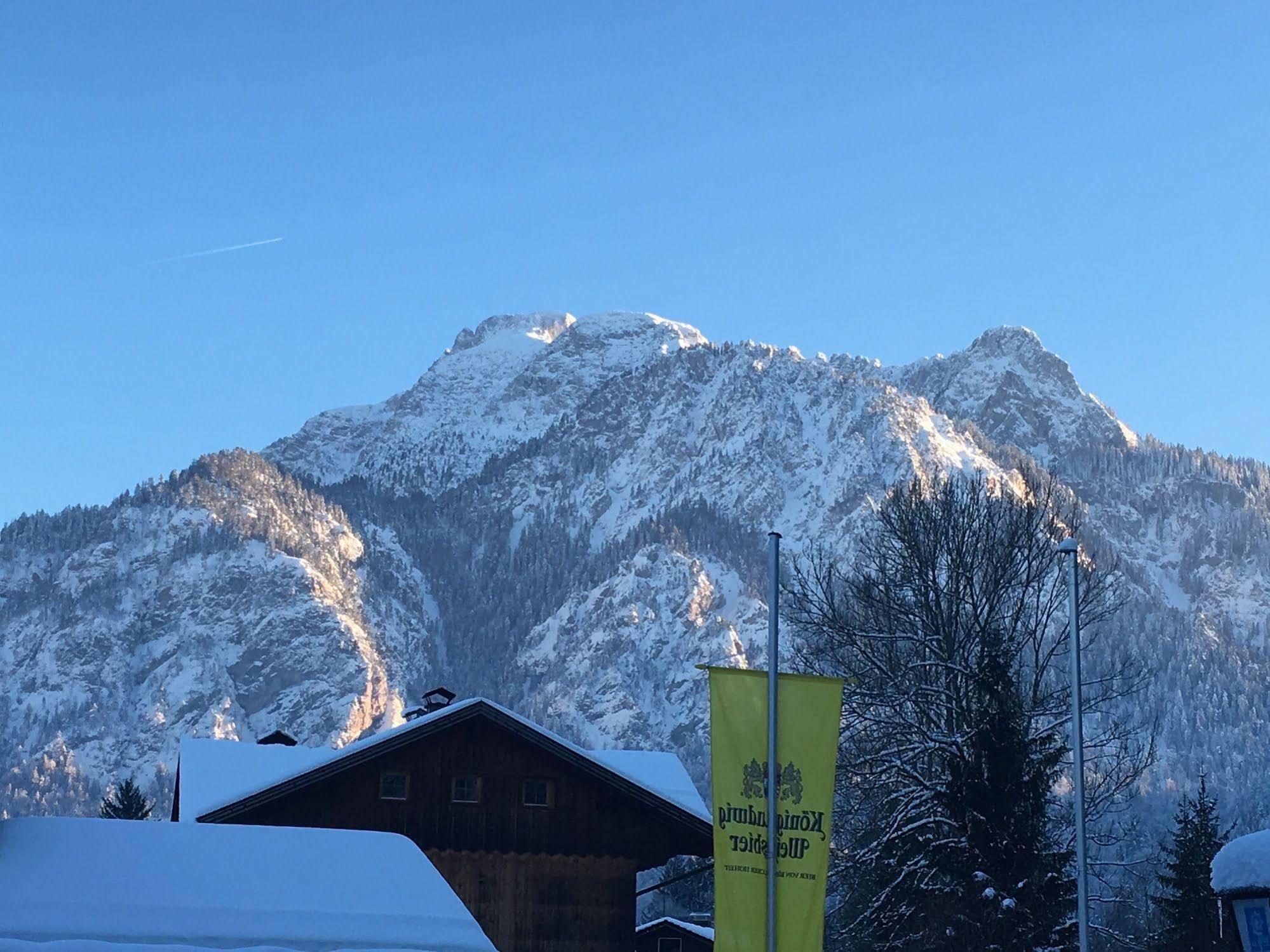 Hotel Pension Schwansee ชวานเกา ภายนอก รูปภาพ